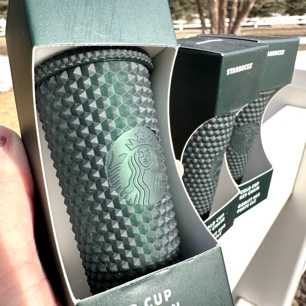 COPY - Starbucks Dark Green Studded Tumbler Keychain